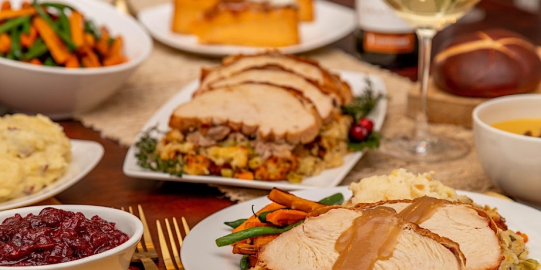 Sarasota's Thanksgiving Dinner Package: Gourmet Meals Delivered to Your Table